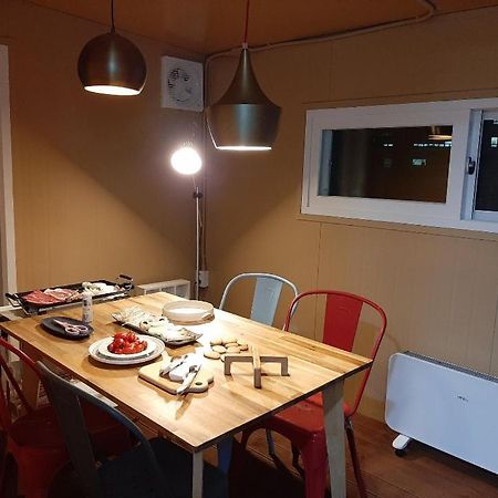 Mapo Rooftop Camping House Seoul Exterior photo